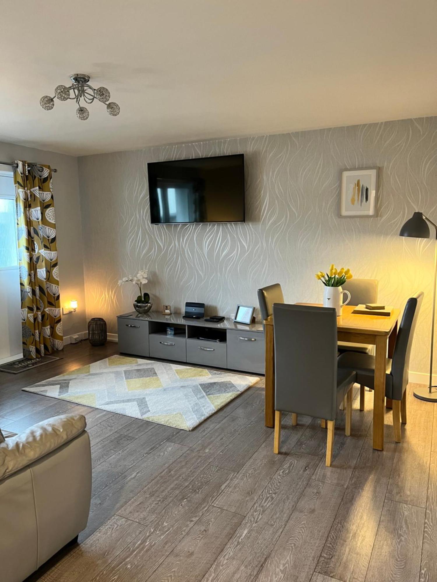 Modern 2 Bed Apartment Oban Buitenkant foto
